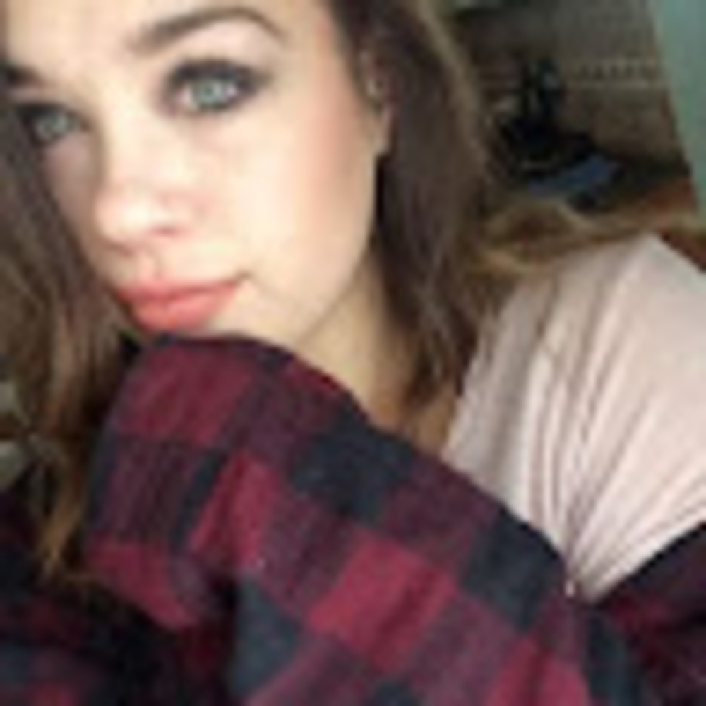 Meet your Posher, Kacie